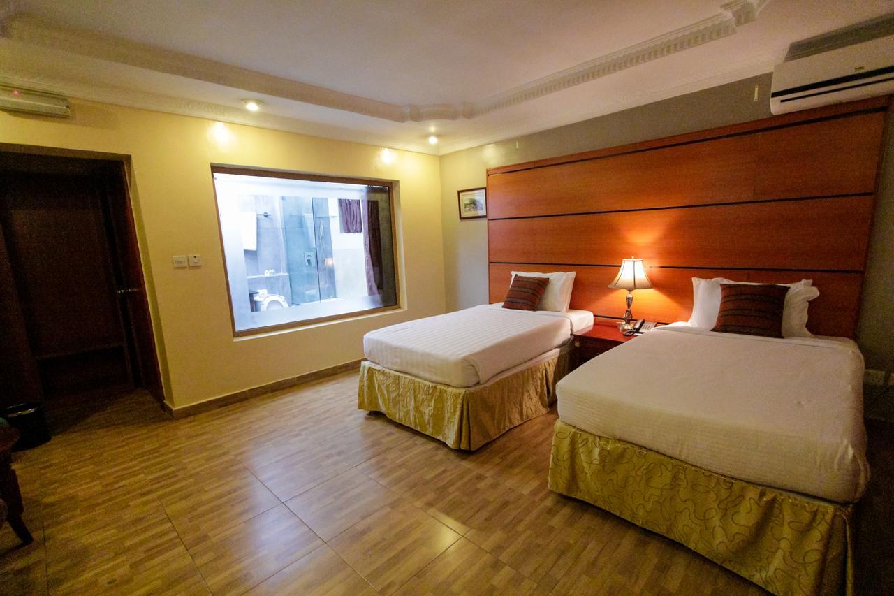 Sunfit - Fitness, Spa, Accommodation Aliayabiagba Экстерьер фото