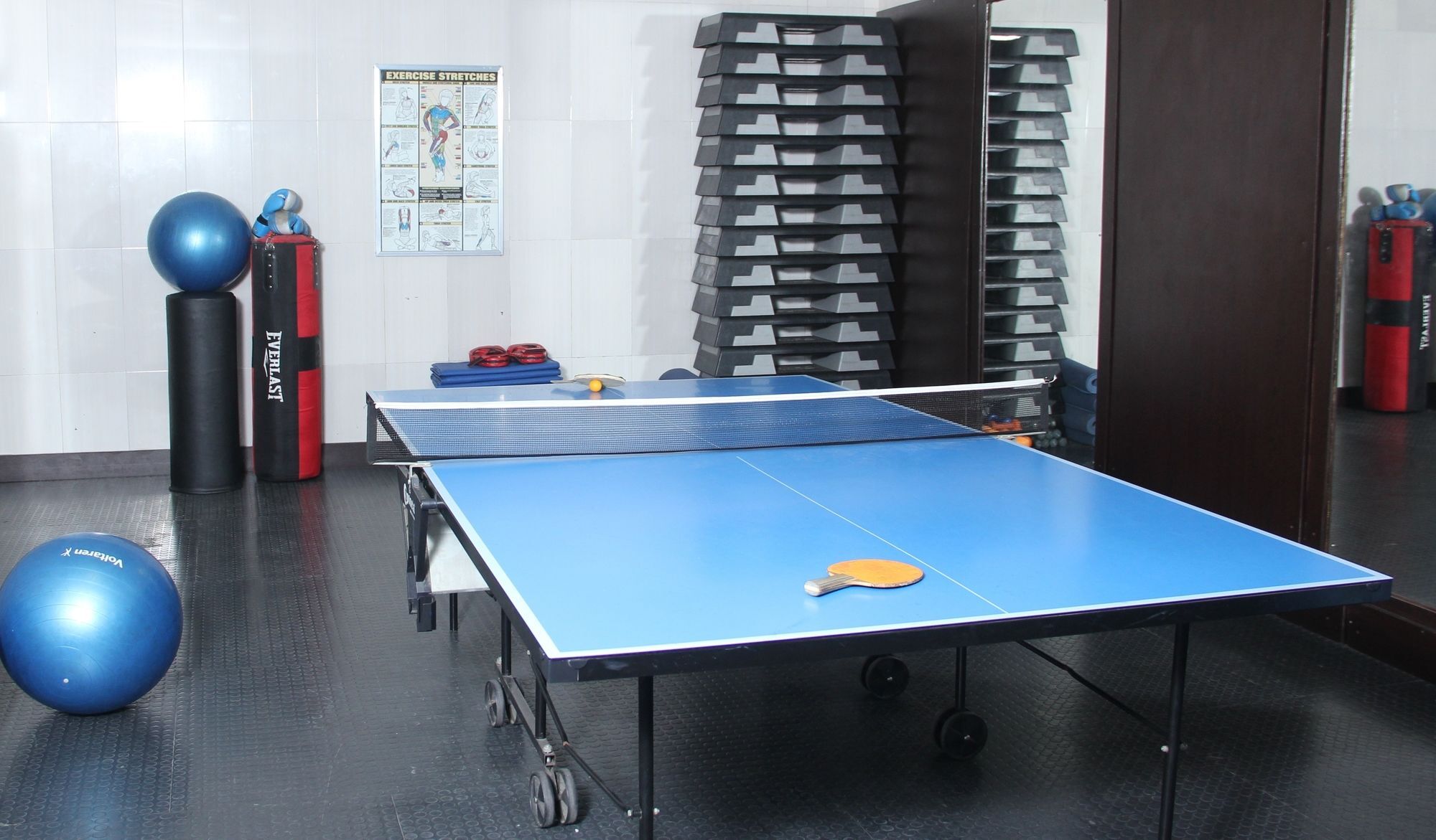 Sunfit - Fitness, Spa, Accommodation Aliayabiagba Экстерьер фото