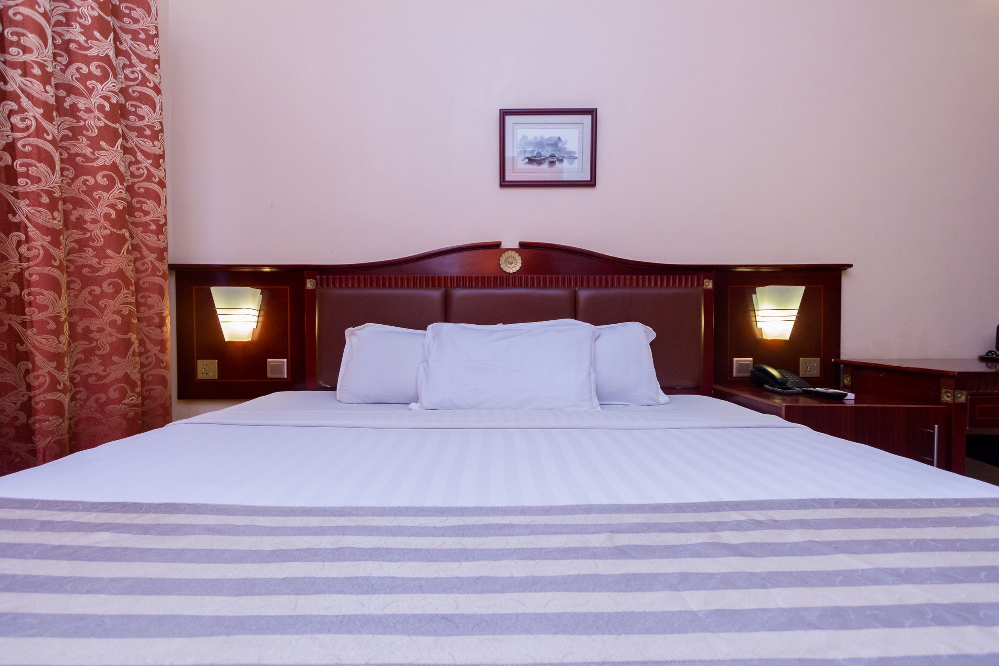 Sunfit - Fitness, Spa, Accommodation Aliayabiagba Экстерьер фото